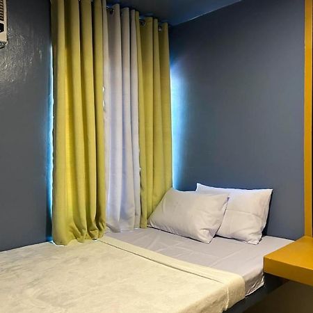 San Remigio  Mar Azul Travellers Inn And Spa מראה חיצוני תמונה