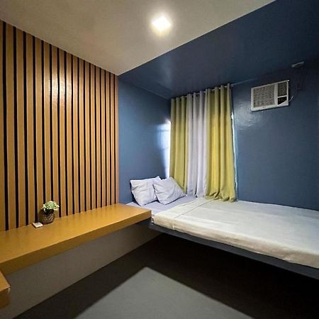 San Remigio  Mar Azul Travellers Inn And Spa מראה חיצוני תמונה