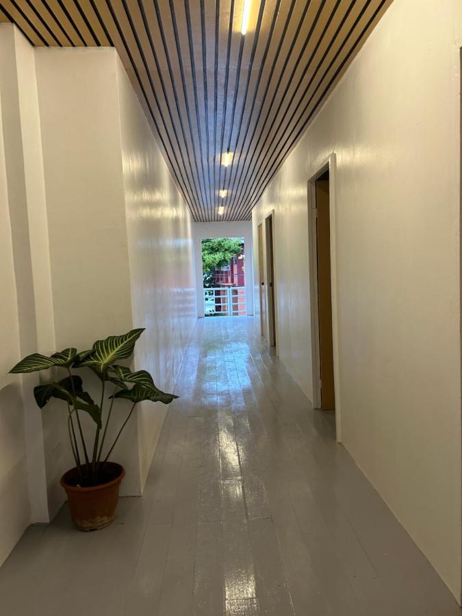 San Remigio  Mar Azul Travellers Inn And Spa מראה חיצוני תמונה