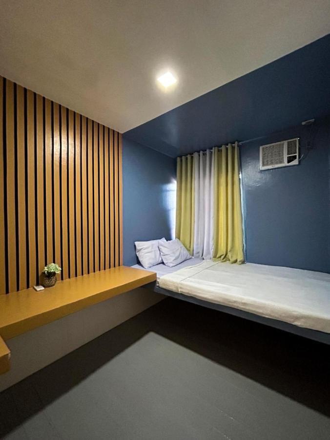 San Remigio  Mar Azul Travellers Inn And Spa מראה חיצוני תמונה
